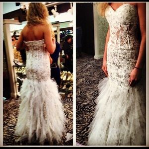 Wedding/prom gown